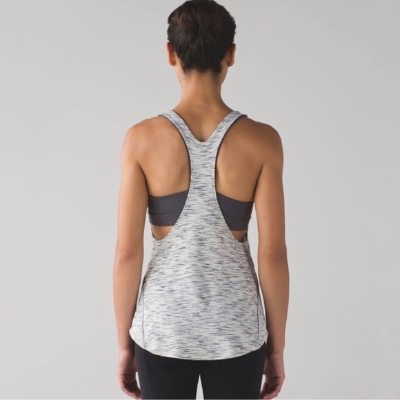 Lululemon On Track Tank Top Tiger Space Dye Black White 2 in 1 Size 4 Women’s - Picture 1 of 8